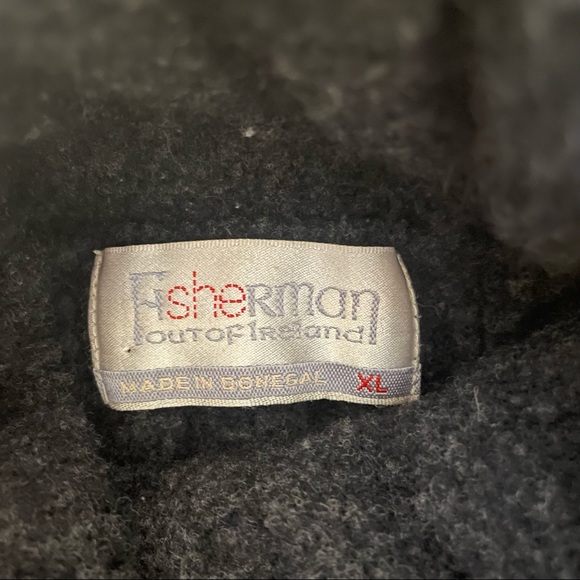 Fisherman Out of Ireland Merino Wool Cashmere Turtleneck Sweater - Picture 3 of 9